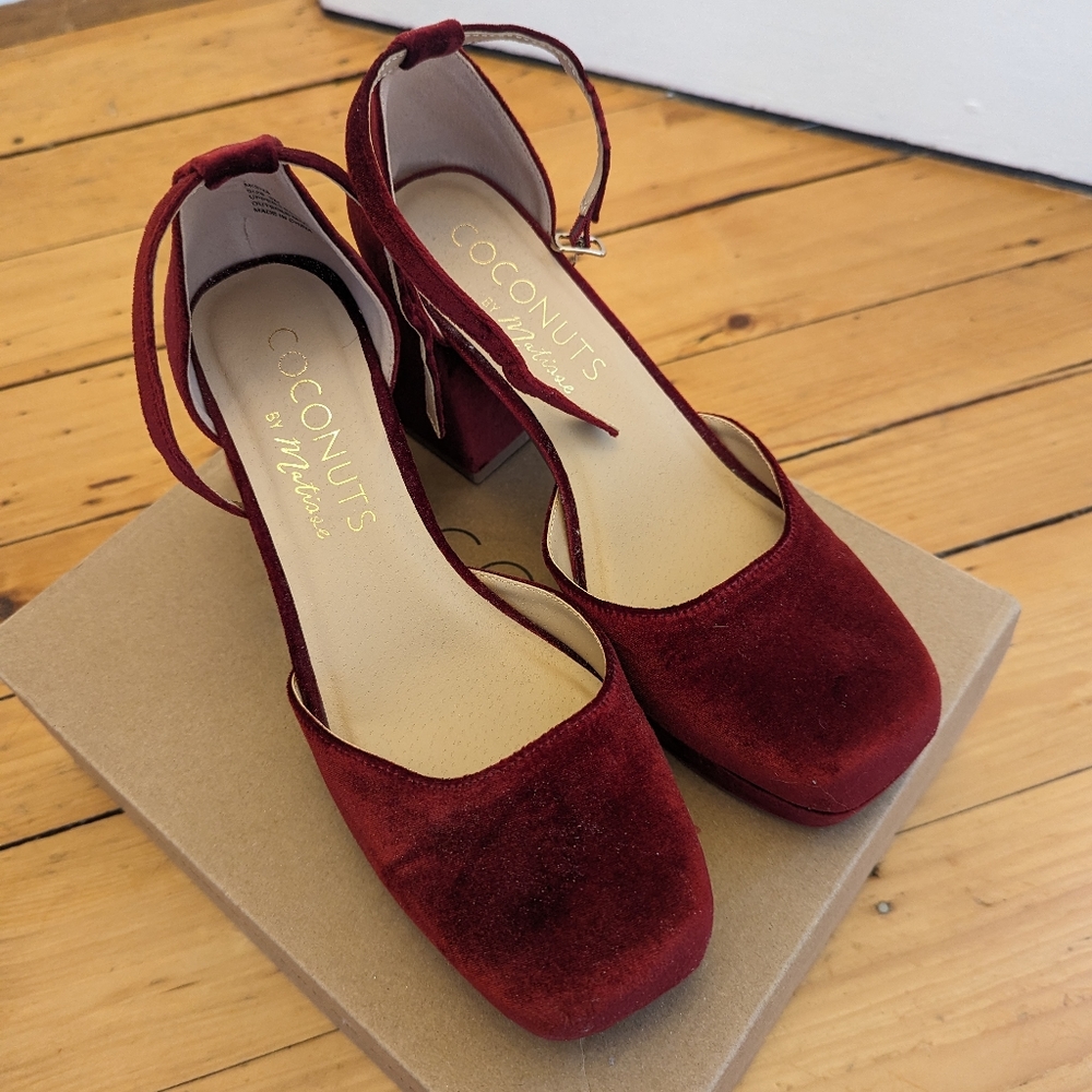 Coconuts by Matisse Misha Burgundy Red Velvet Platform Heels 👠 - Picture 13 of 16